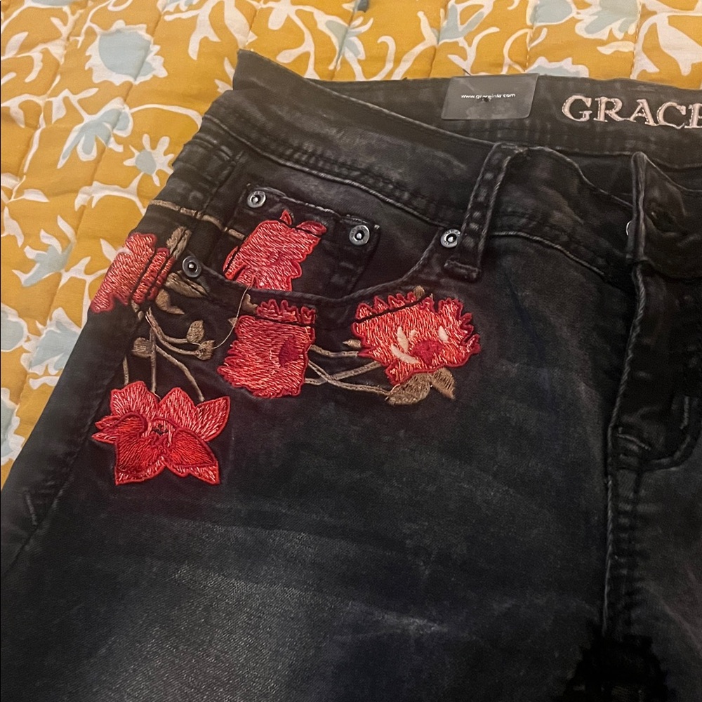 Grace Dark Jeans with Floral Red Accents - Picture 4 of 6